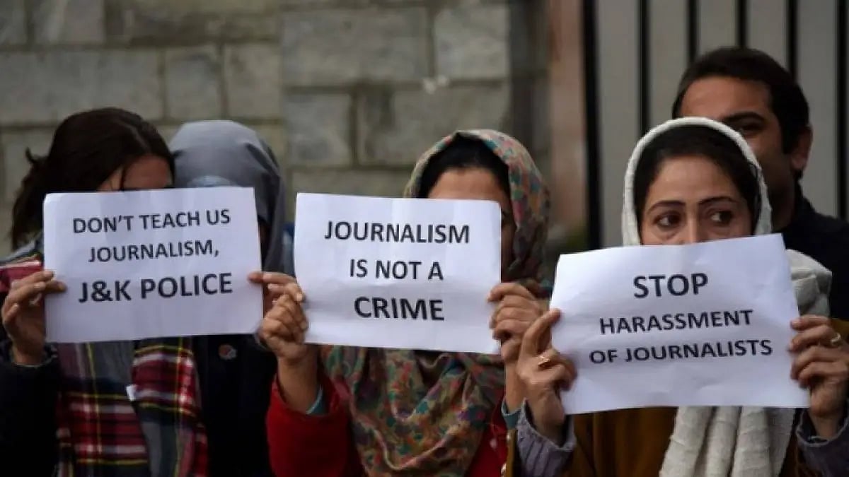 PCI fact finding team has come with report on media curbs in Kashmir.(File photo)