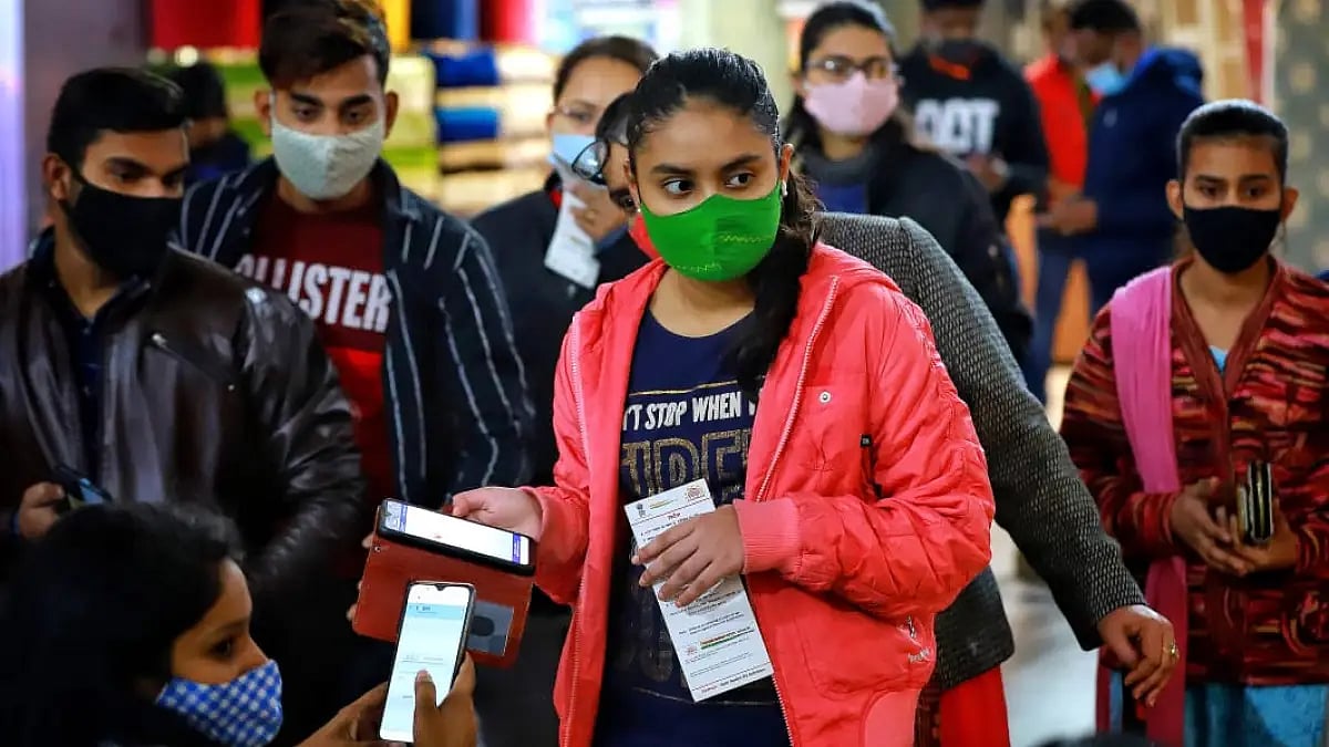 Children registering for COVID-19 vaccination in Ghaziabad.