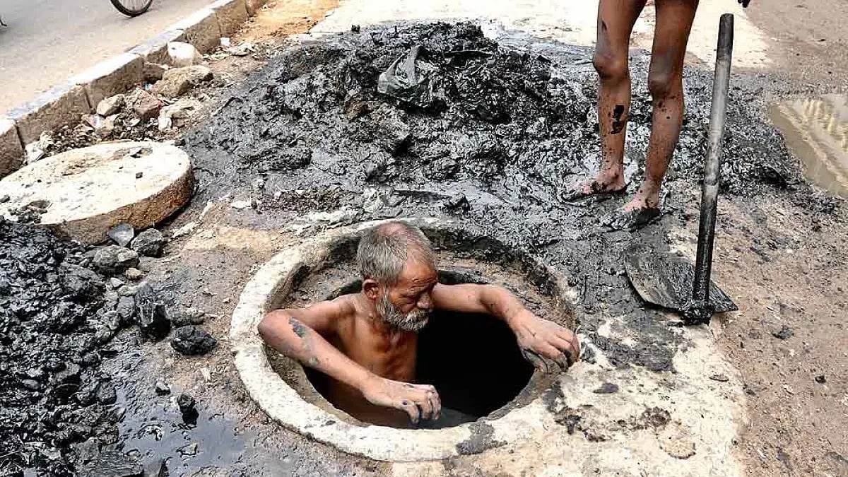 No deaths reported, manual scavenging, indian, labour, manual work, manual labour