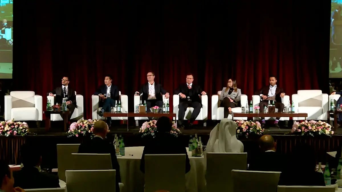 Dr. Alfonso Cahero talks on the 17th Sir Anthony’s Ritossa investment Summit