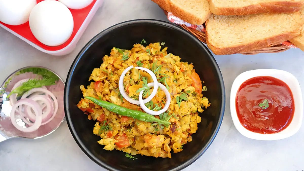 Parsi Akuri is creamier and tastier than regular scrambled eggs
