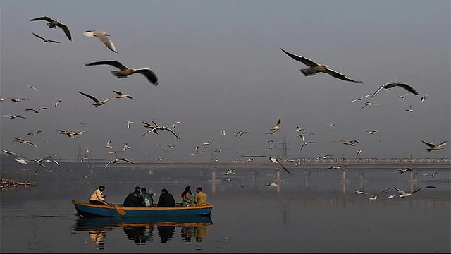 Yamuna Water Level In Delhi Nears Warning Mark, Likely To Breach It On Monday