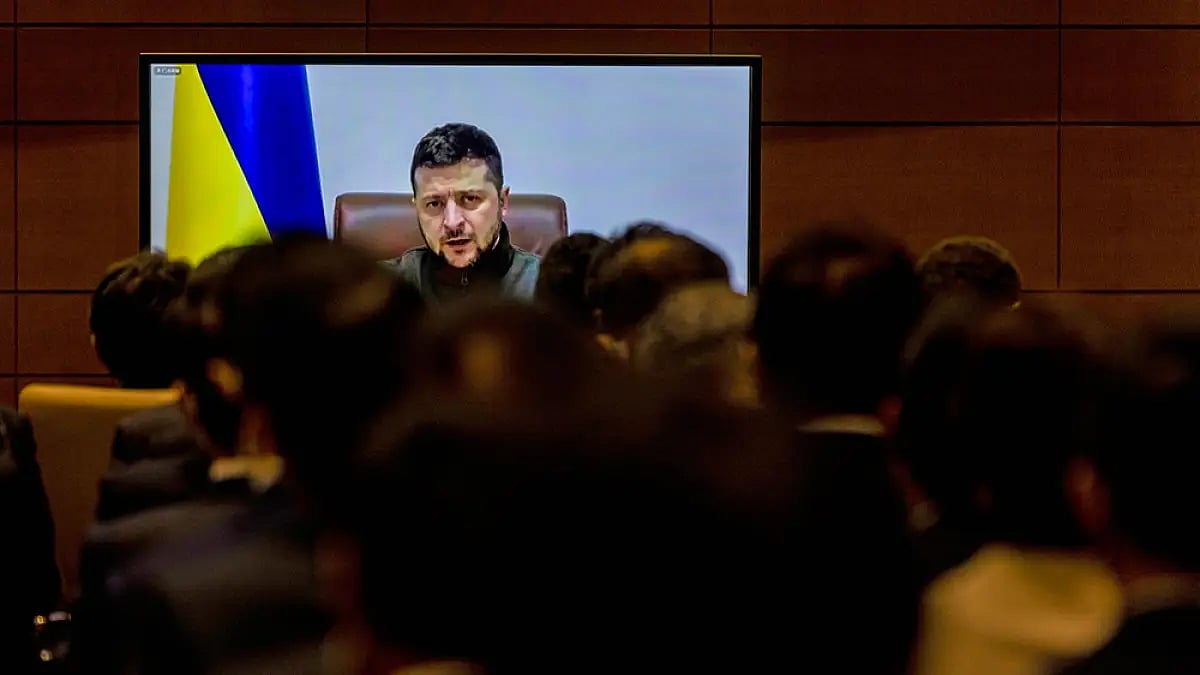 Volodymyr Zelenskyy: West Needs More Courage In Helping Ukraine Fight