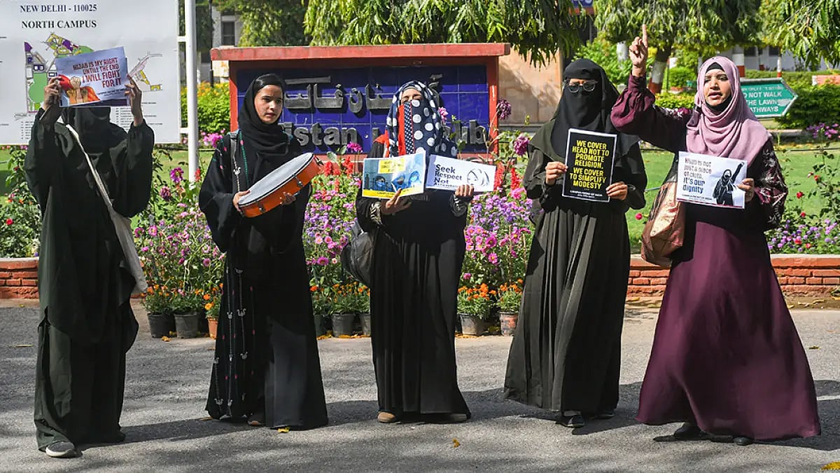 Protest over Karnataka hijab case.(File photo-Representational image)
