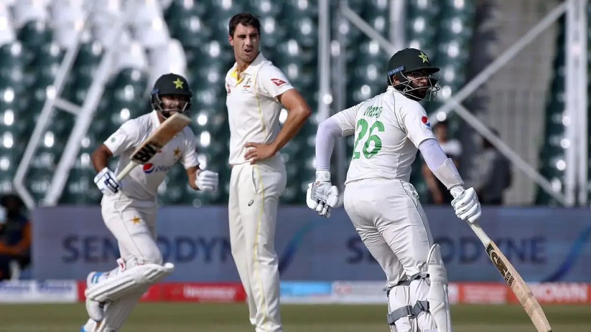 Abdullah Shafique and Imam-ul-Haq have put Pakistan in a strong position in chase of 351 runs.