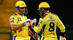 MS Dhoni and Ravindra Jadeja during CSK's IPL 2022 match against KKR in Mumbai.