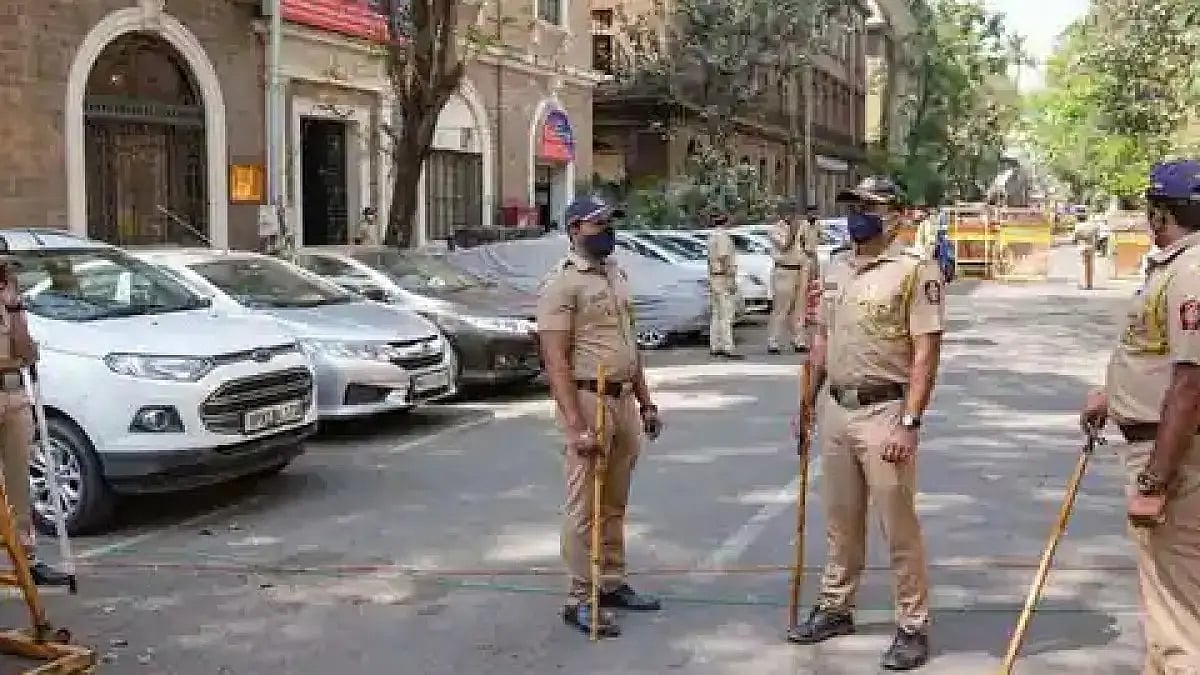 The initiative, 'Sunday Street', is aimed at encouraging Mumbaikars to step out of their homes