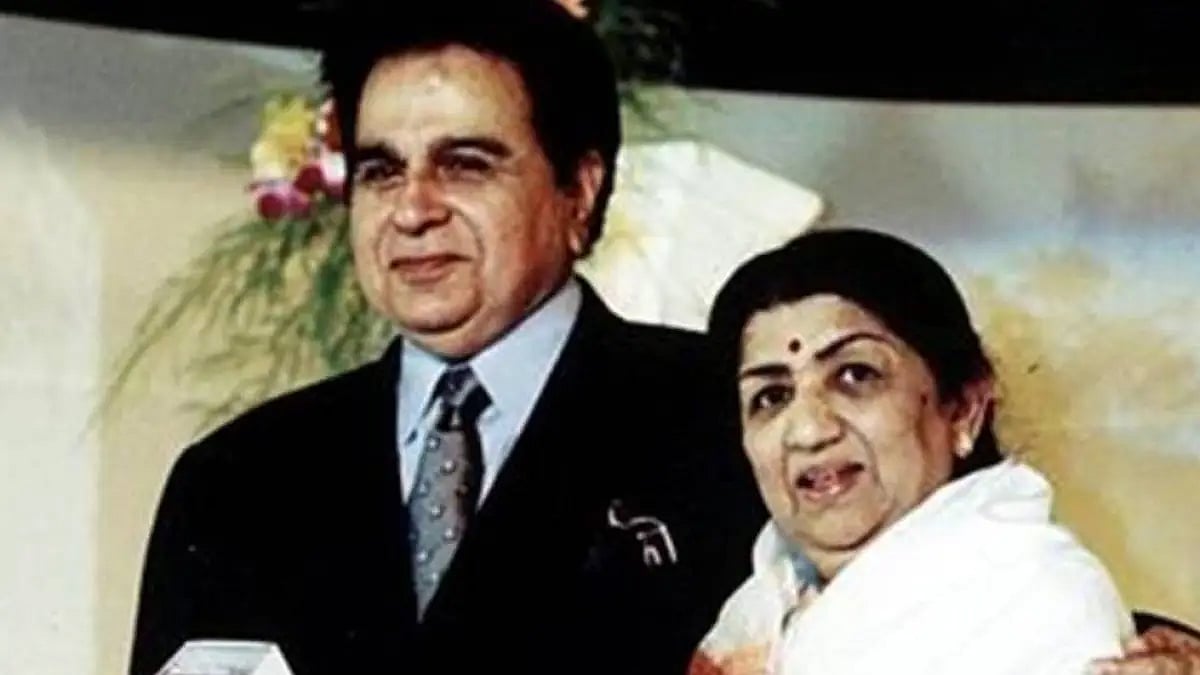 Lata Mangeshkar And Dilip Kumar