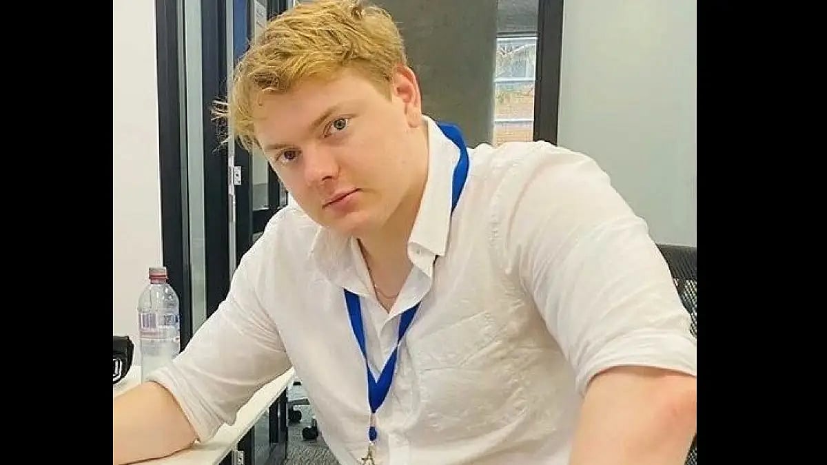 Mitchell Pardey, aka 'Meowmoon, NFT Expert