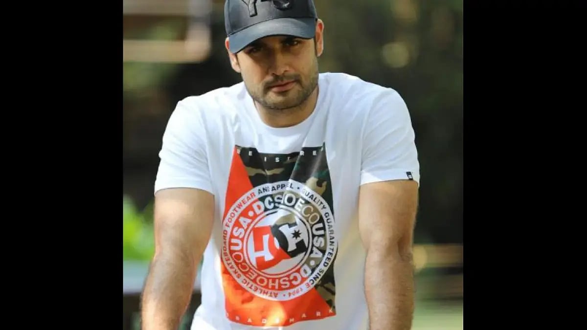 Vivian DSena