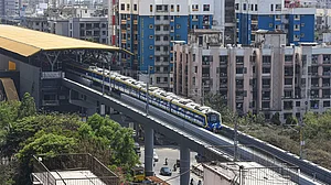 Mumbai Metros 2A line
