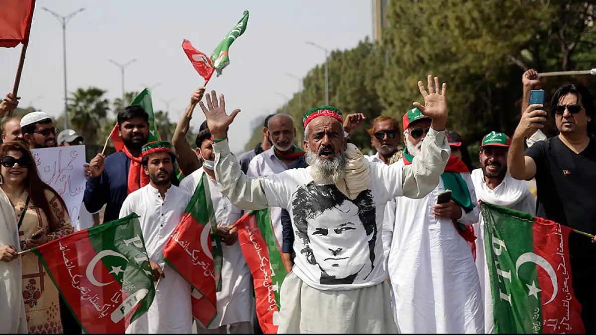 Supporters of Imran Khan