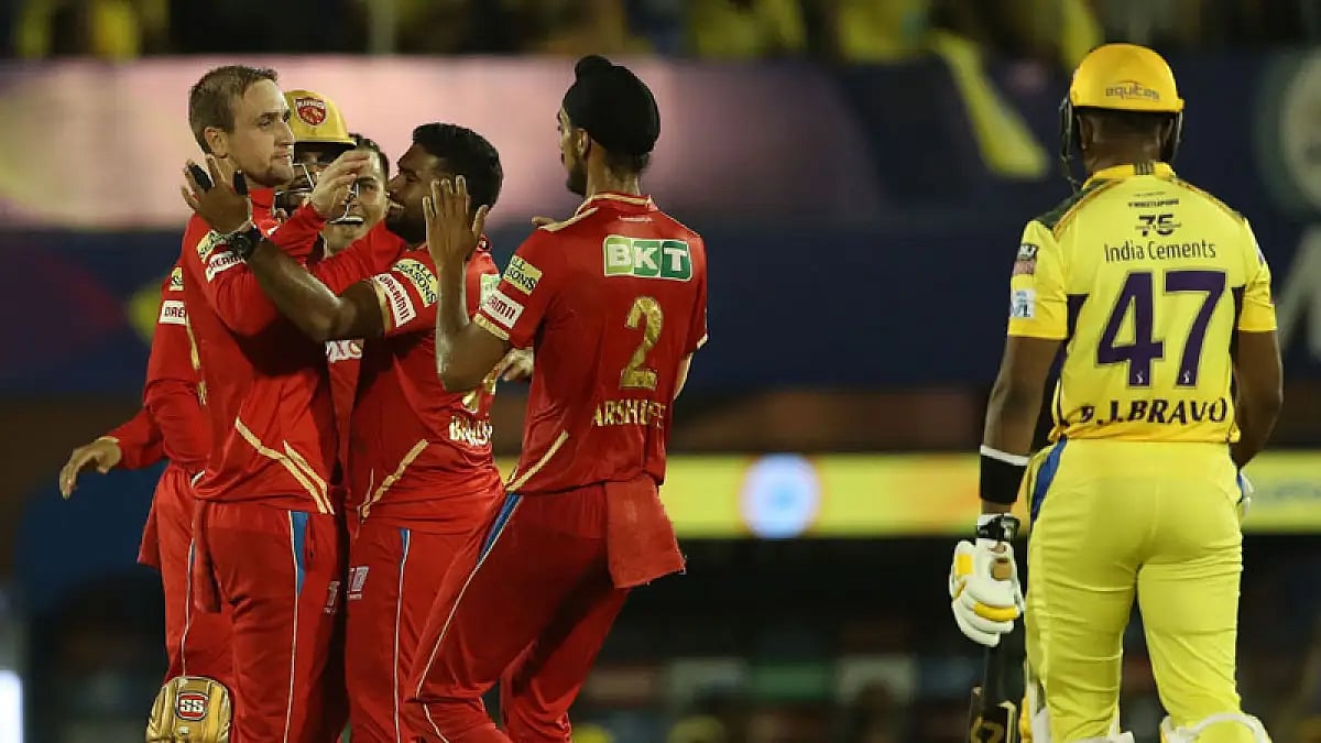 PBKS players celebrate the wicket of CSK's Dwayne Bravo during their IPL 2022 match.