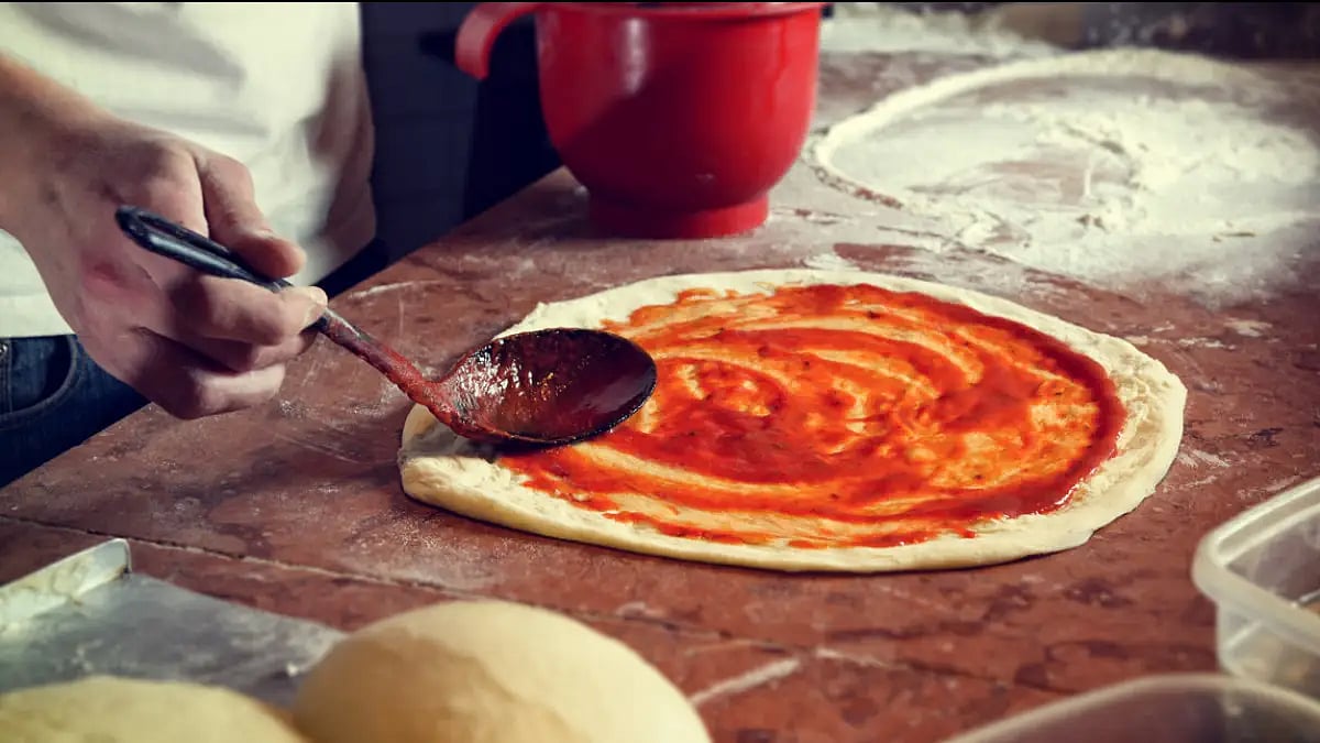 Thick-rimmed Neapolitan-style pizza has become synonymous with Italy