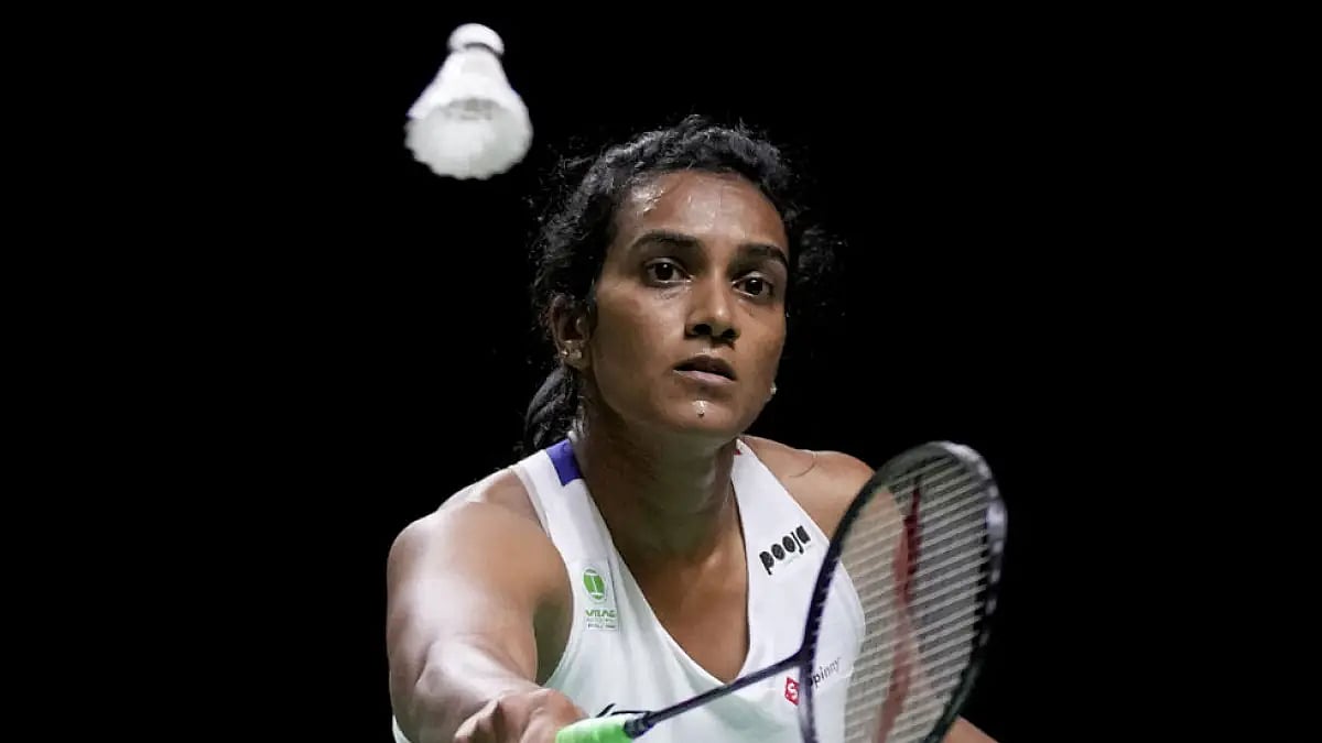 PV Sindhu trounced USA's Lauren Lam 21-15, 21-14.