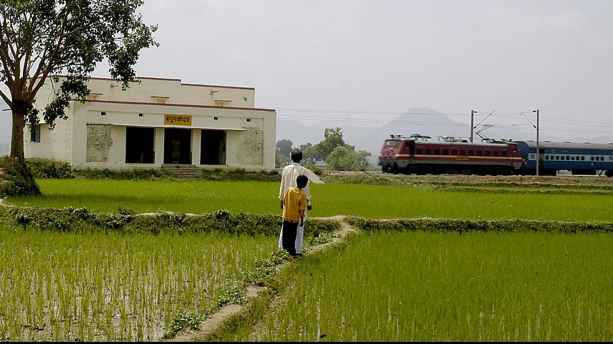 Arunachal DyCM Requests Railway Minister For Early Completion Of Projects In State