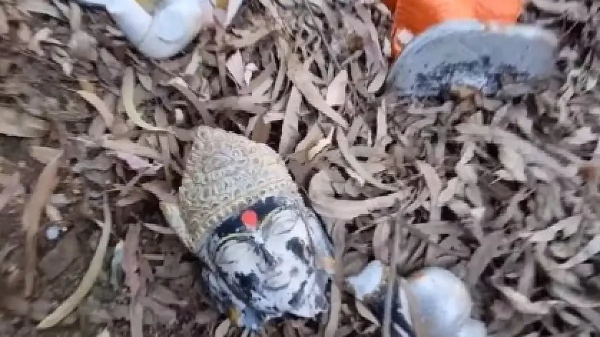 Temple vandalised in Sidhra