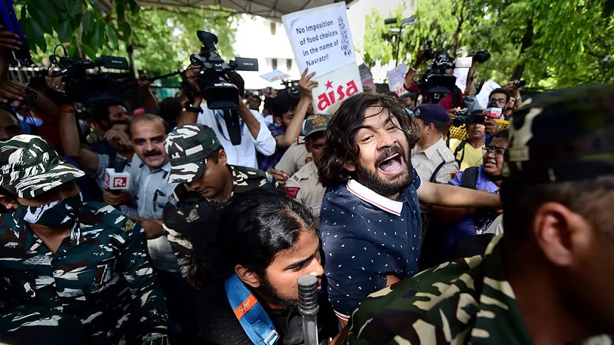 JNU Clash: Edu Ministry Seeks Report From Varsity, Students Union Demands Judicial Probe