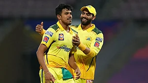CSK won a match in IPL 2022 after losing four on trot. Check highlights of CSK vs RCB match here. (I