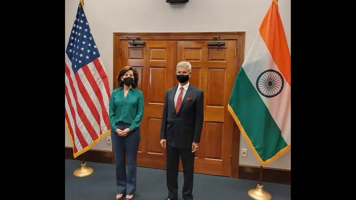 External Affairs Minister S Jaishankar with US Commerce Secretary Gina Raimondo.