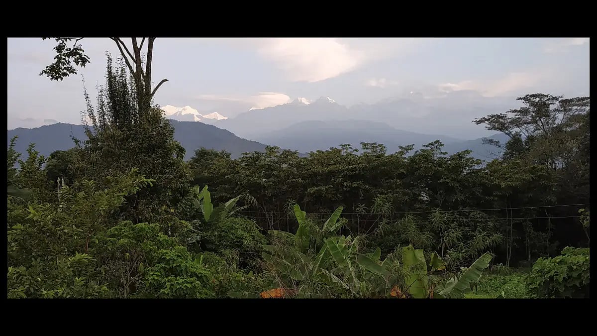 Himalayan snow peaks overlook Rinchenpong