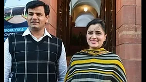 MP-MLA Couple Arrested In Maharashtra Over Hanuman Chalisa Face-Off With Udhav Thackeray – Key Points