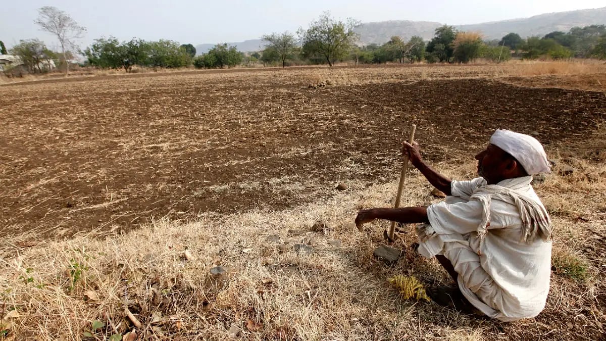 A Beed farmer in his dry field-Raosaheb Nikam-Amit Haralkar