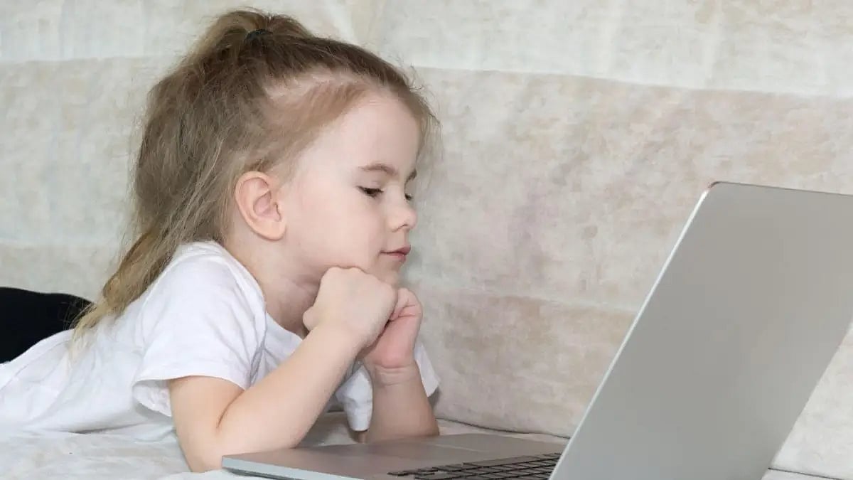 Internet use by younger kids