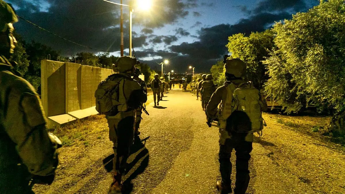 Israeli security forces personnel during a counter-terrorism operation