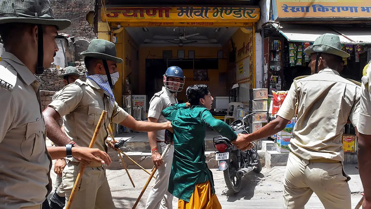 Clashes In Uttar Pradesh’s Kanpur Over Remarks On Prophet During TV Debate, 18 Arrested