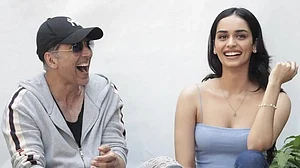 Akshay Kumar, Manushi Chhillar On The Sets Of 'Prithviraj'