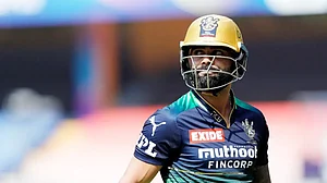 Virat Kohli’s poor form in IPL 2022 continues with his third golden duck of ongoing season.