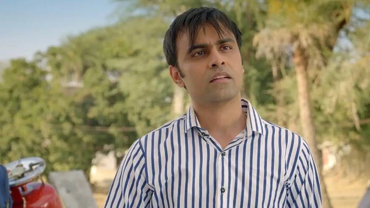 Instagram : Jitendra Kumar in 'Panchayat'