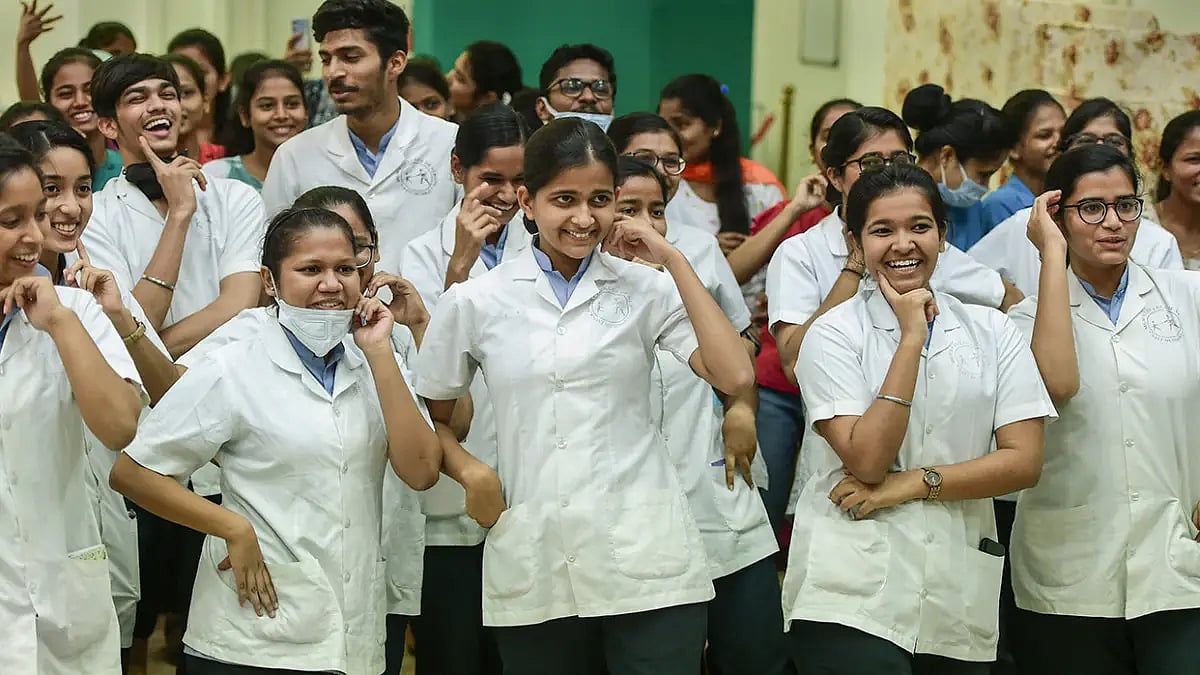 Nurses Play Vital Role In Keeping Planet Healthy: PM