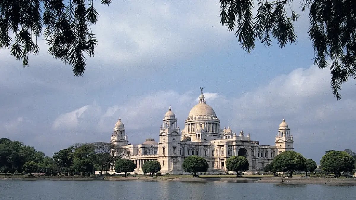 AQI improved due to rain in Kolkata 