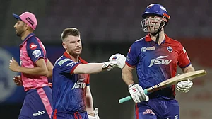 Mitchell Marsh's 89 and David Warner's 52 not out helped Delhi Capitals complete the task with 11 balls.