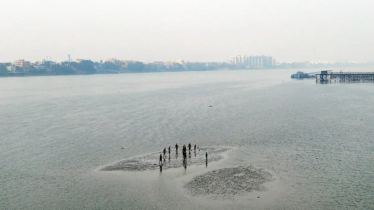 It's All In The Head: How Heatwave Induces Death, Despair And Bad Mental Health