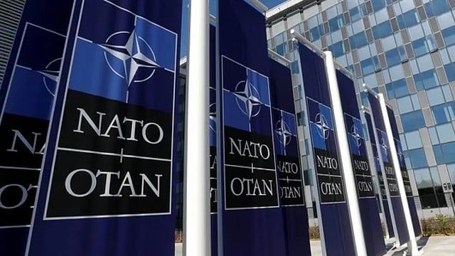 Finland's Leaders Call For NATO Membership 'Without Delay'