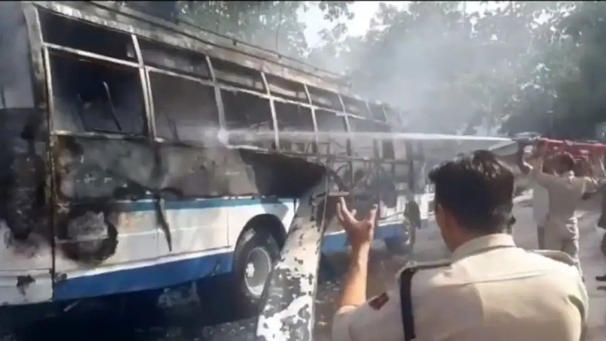 Bus from Katra to Jammu catches fire.