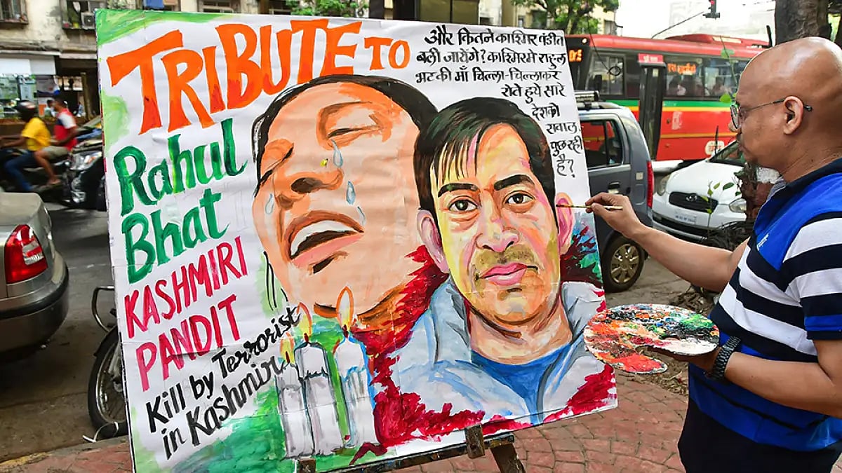 Dead Kashmiri Pandit Rahul Bhat's Family Gets Government Job, Rs 5 Lakh Compensation