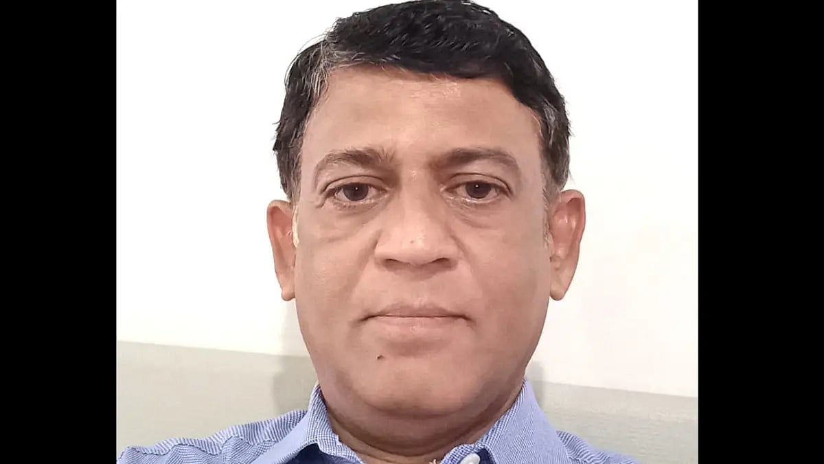 Sanjay Relekar, Proprietor, Pragati Associates