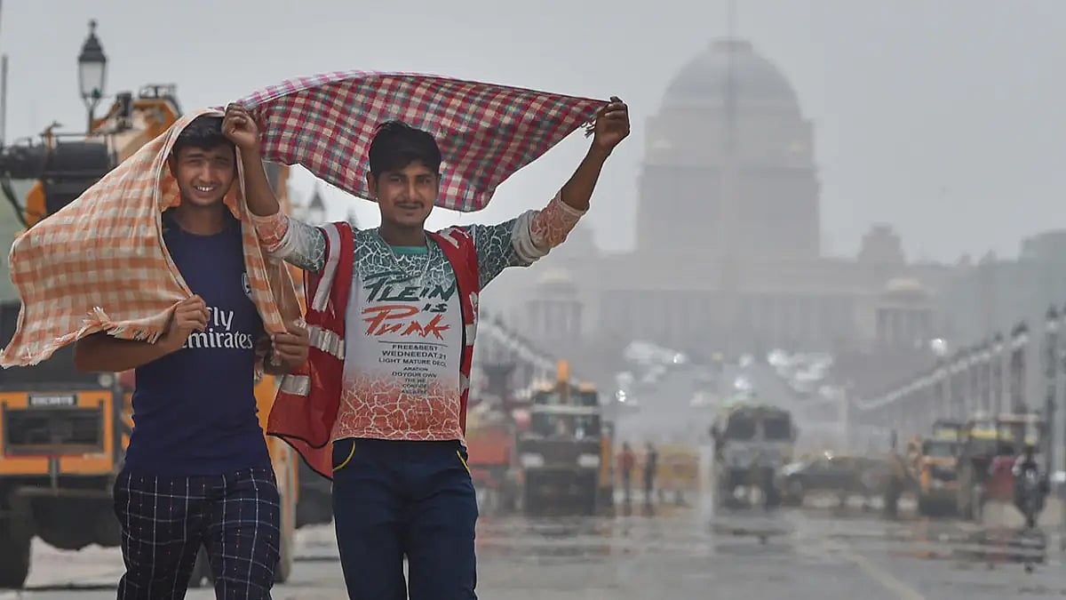 Hot Weather Conditions Persist In Haryana, Punjab; Gurugram Sizzles At 44.5 Degrees Celsius