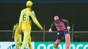 Ravichandran Ashwin (right) was declared the Player of the Match in RR vs CSK, IPL 2022 game on Friday.