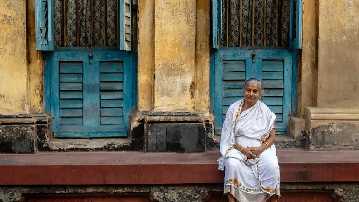 Heritage walks take you through some of the most atmospheric old neighbourhoods of Kolkata 