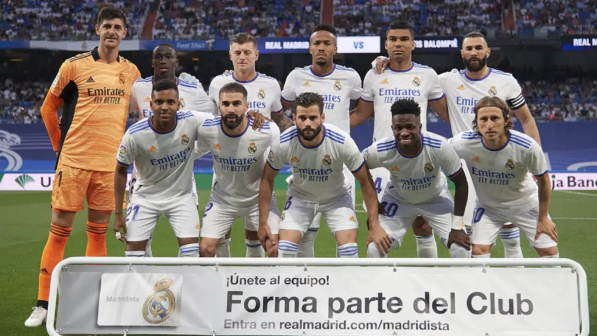 Real Madrid line up for La Liga match against Real and Betis at the Santiago Bernabeu, May 20, 2022.
