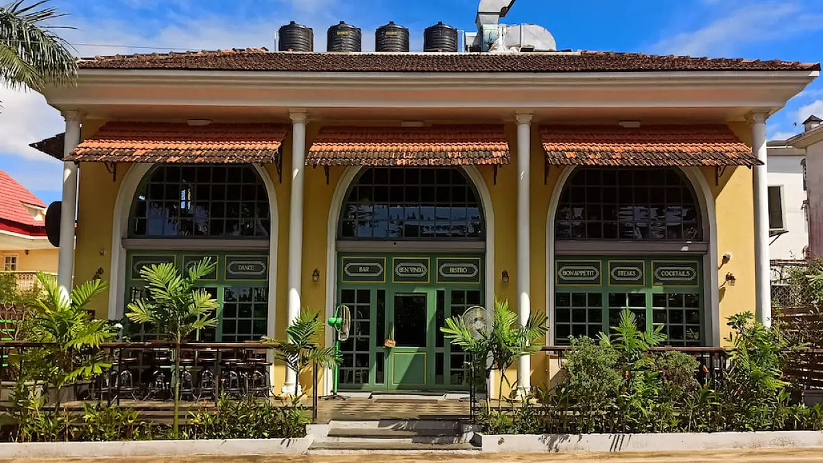 The exterior of Bar Tesouro in Goa 