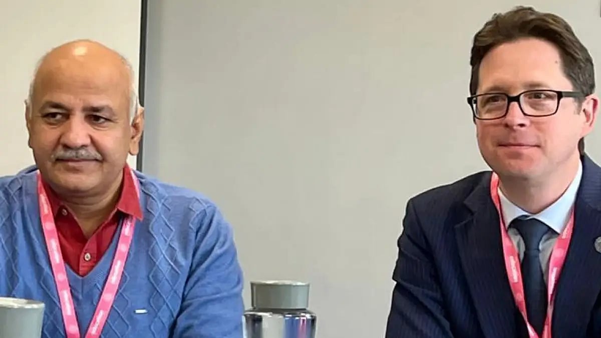 Sisodia meets UK Skills Minister