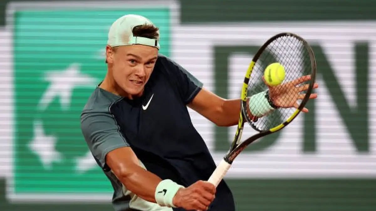 Holger Rune defeated Hugo Gaston at French Open 2022 third round on Saturday.