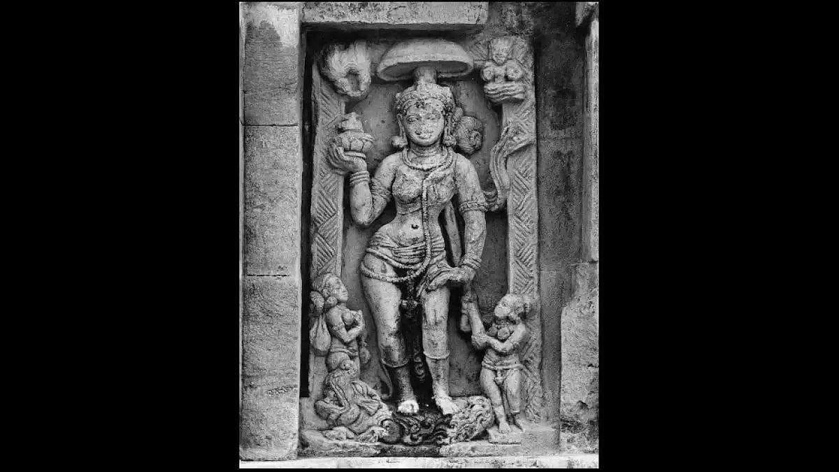 Somesvara temple, Doorway, detail, Ganga on right jamb