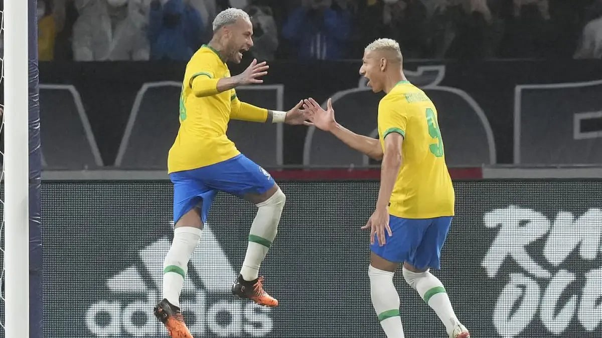 Richarlison scored a brace while Neymar picked up a sprain against Serbia